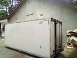 A picture of Ipo sokoni Refrigerator container ni nzima haina shida yeyote