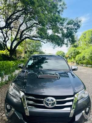 used toyota fortuner