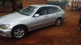used toyota altezza