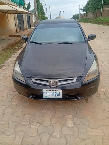 A picture of DISTRESS 2005 HONDA ACCORD EOD