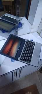 A picture of Asus chrome book