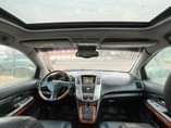 A picture of FOR SALE NEATLY USED 2006 MODEL LEXUS RX350 4 7M