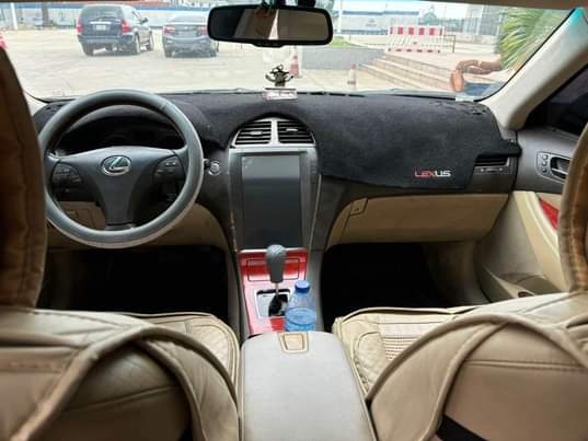 A picture of Sharp Deal. V. Clean. 2008 Lexus Es350