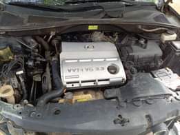 A picture of Neatly used Rx330 Lexus with untempered engine and gear neatly