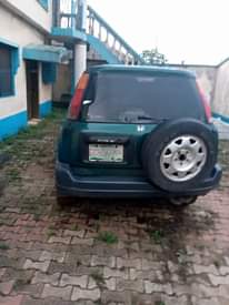 A picture of Clean Honda CR V