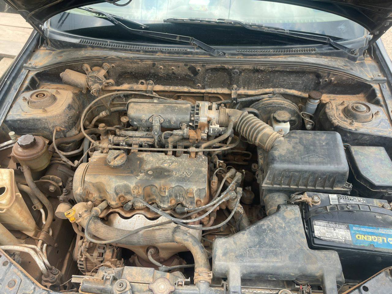 A picture of Reg Hyundai Verna 2004 Manual Engine Gear Ac cooling First