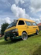 used toyota hiace