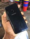 A picture of Samsung A20S