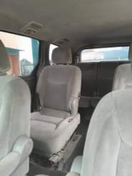 A picture of 2006 Toyota Sienna le In good condition Ac chilling Gear