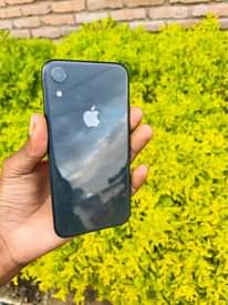 A picture of IPHONE XR GB 64