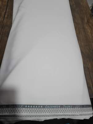 A picture of Italy Cashmere 220 7star Mohair 7star and CSS 7Star