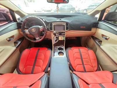 A picture of Toyota Venza