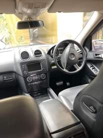 A picture of Mercedes Benz ML320