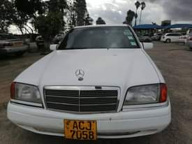 classifieds/cars mercedes