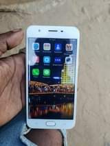 A picture of OPPO F1s