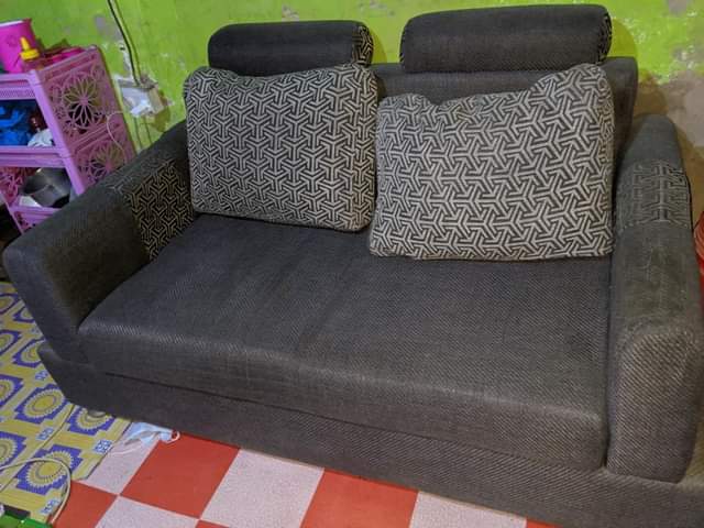 A picture of Sofa la watu 2