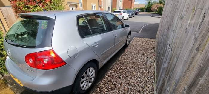 cars under 2000