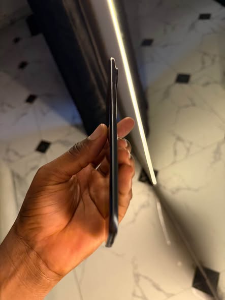 A picture of Tecno Spark slim