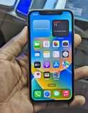 A picture of iphone xs max