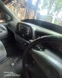 A picture of TOYOTA NOAH