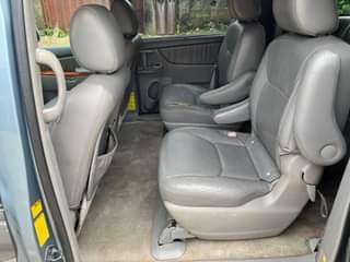 A picture of Toyota Sienna 2009