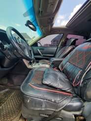 A picture of This is a barely used 2005 Infiniti FX35 SUV Car