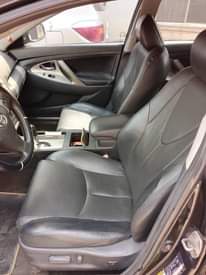 A picture of 2010 Toyota CAMRY USE