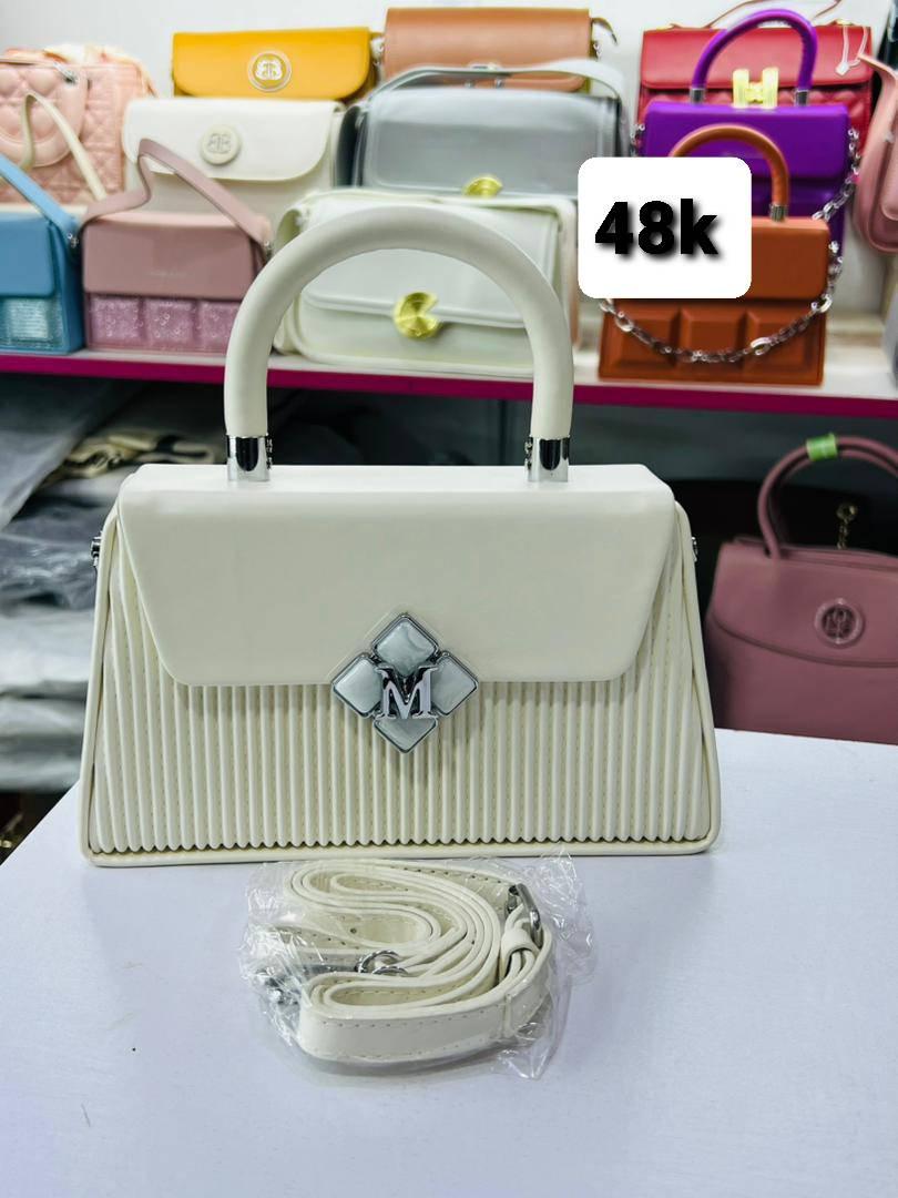 A picture of Hand bags