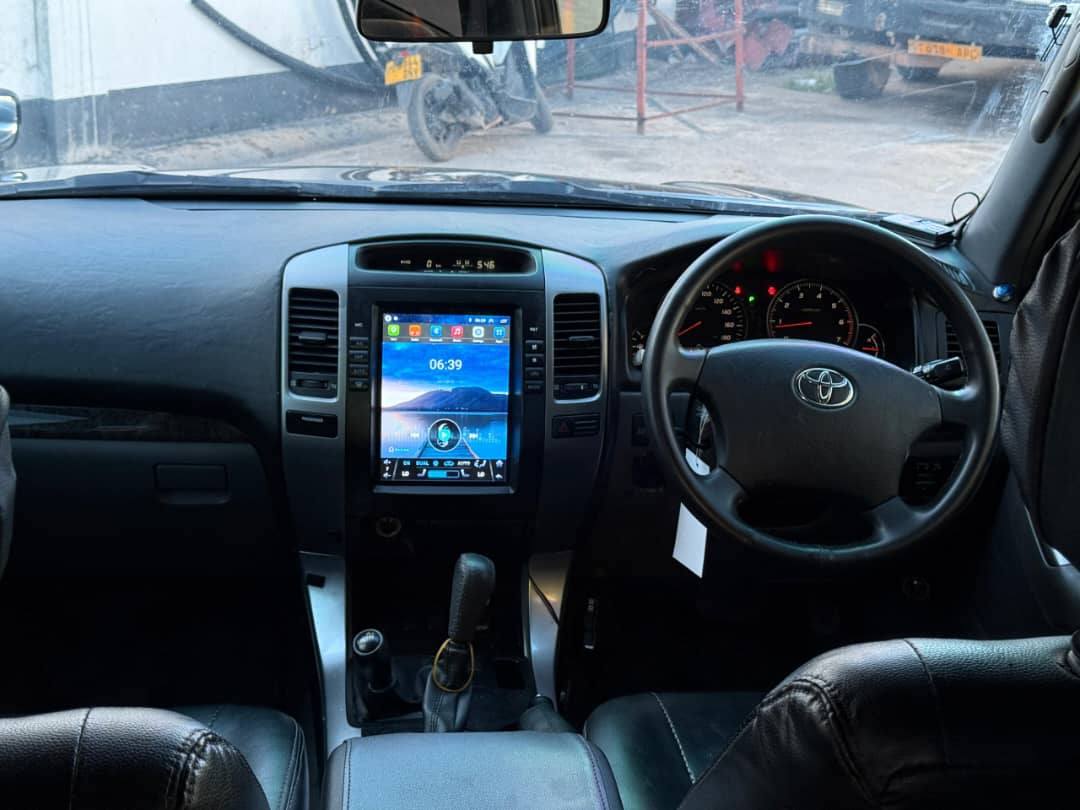 A picture of TOYOTA PRADO 120 NZUR SANA