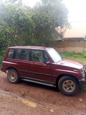 suzuki escudo