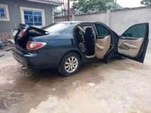 A picture of DEALERS MARKET sharp lexus es300 2004 model available for 1