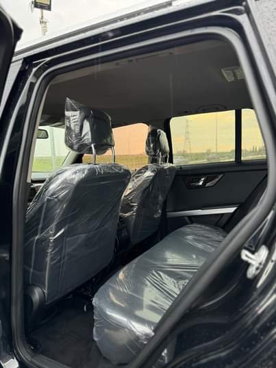 A picture of Less than a year Used Mercedes Benz Glk350 Year 2010