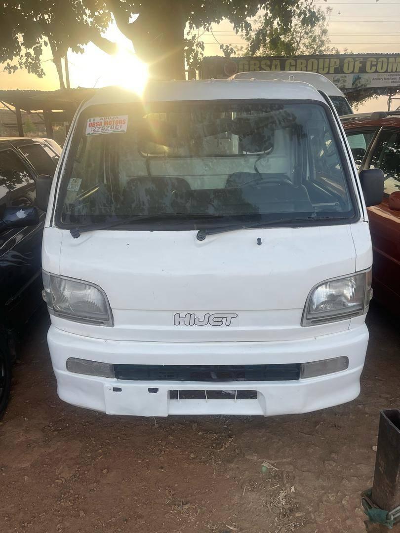 A picture of Hijet pickup