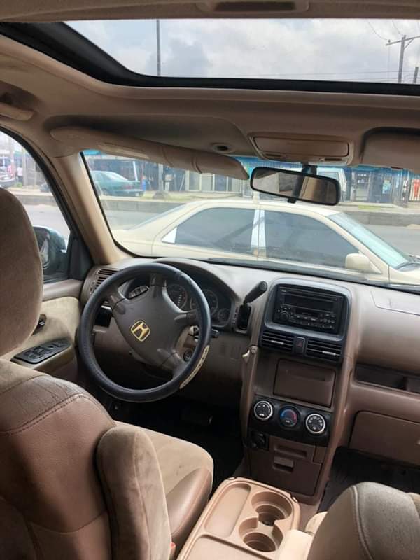 A picture of NEATLY USED 2005 MODEL HONDA CR V Very clean in
