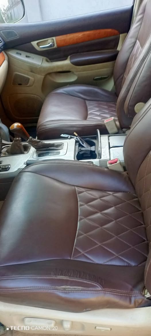 A picture of Lexus 470 2008 Park down Buy ad drive Buy ad