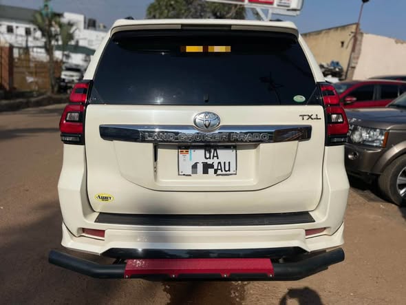 A picture of LANDCRUISER TXL