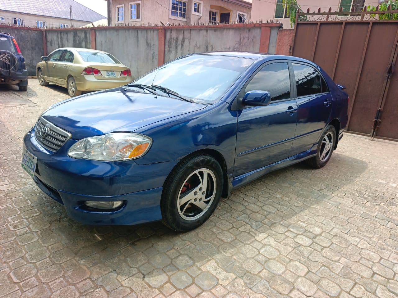 A picture of Toyota Corolla 06
