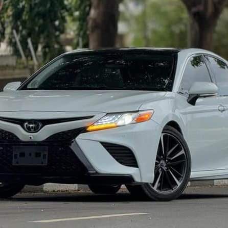 A picture of TOYOTA CAMRY XSE V6 Foreign used 2018 Model Original Duty