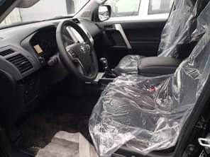 A picture of Distress distress Brand new land cruiser Prado going for as