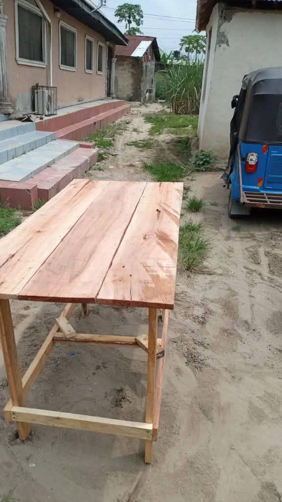 A picture of Market table