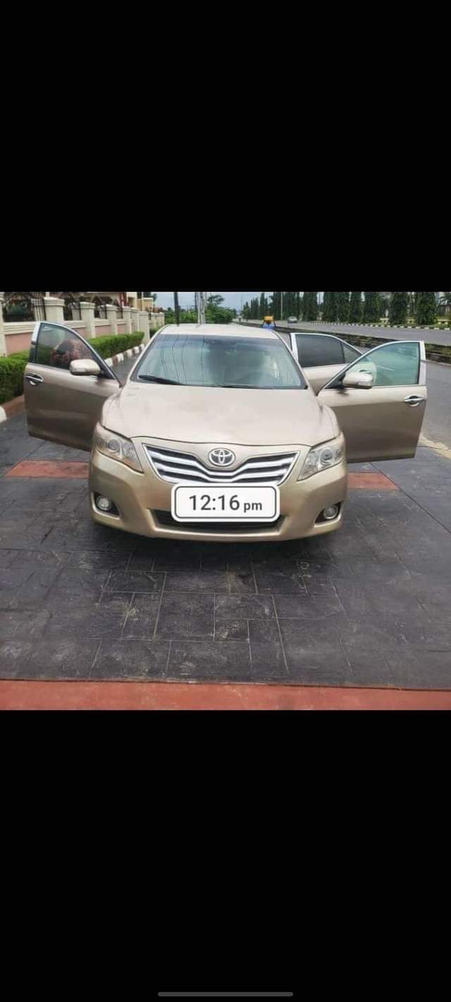 A picture of 2010 Toyota camry spider 2010