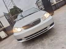 A picture of 2004 Toyota Corolla LE
