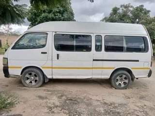used toyota hiace