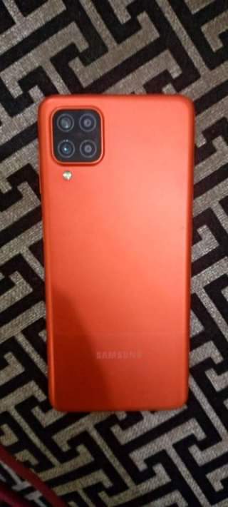 A picture of Samsung a12