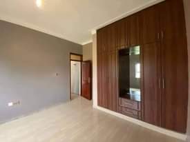 A picture of Apartment house for sale in mpererwe kitezi