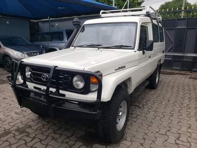 toyota land cruiser