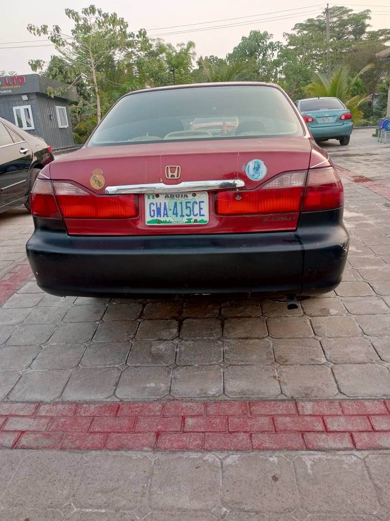 A picture of Clean 2001 Honda Accord baby boy