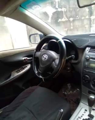 A picture of 2010 Toyota 2010 Sedan