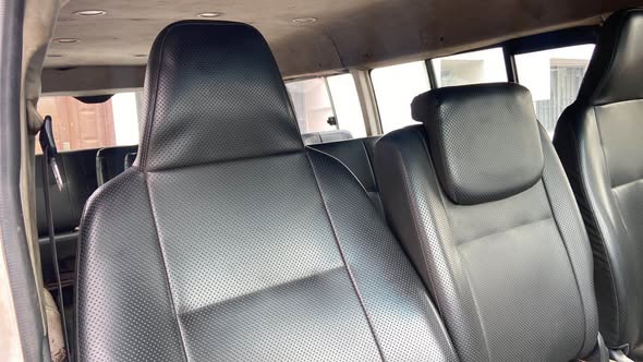A picture of Toyota Hiace Hummer Bus