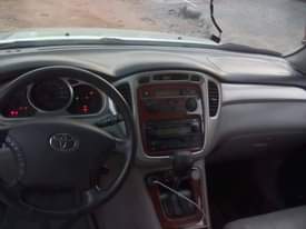 A picture of 2006 TOYOTA HIGHLANDER 2006